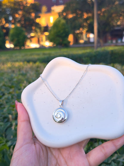 Sterling Silver Swirl Circle Pendant