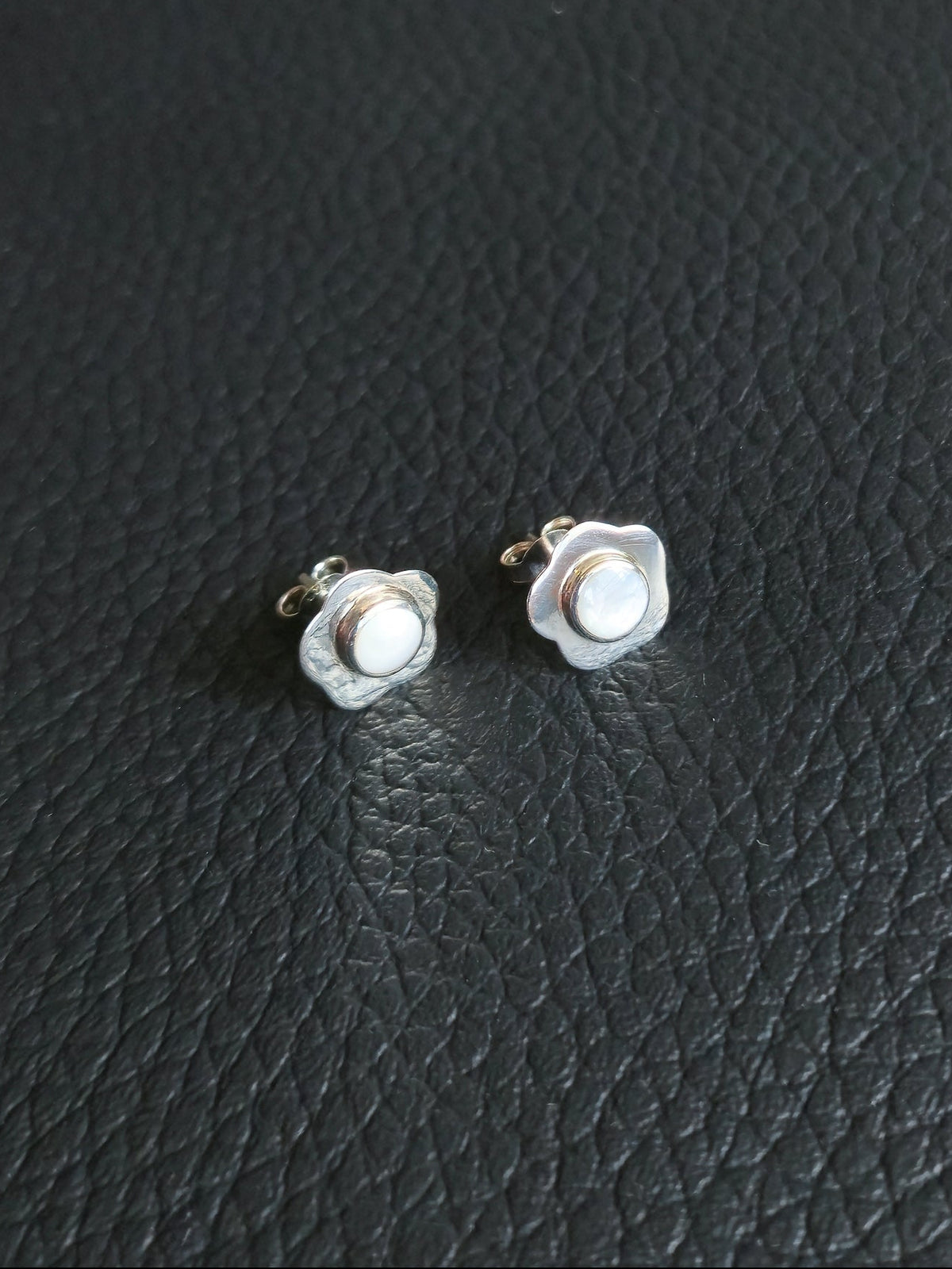 Sterling Silver Flower Stud Earrings 10mm
